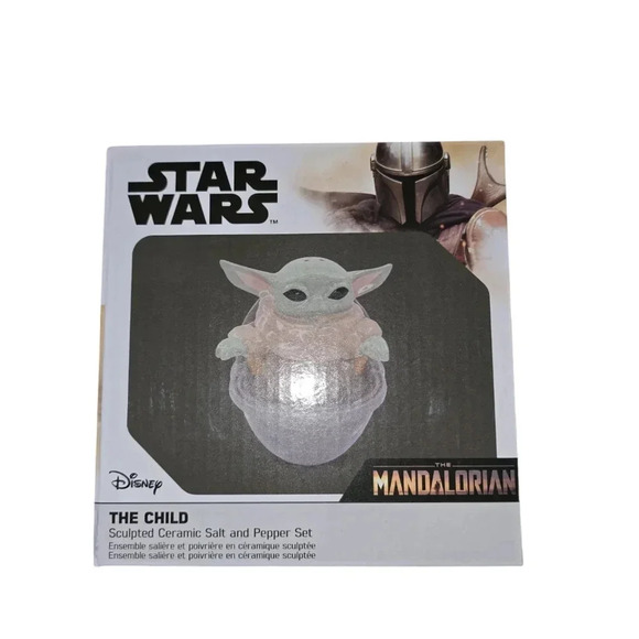 Star Wars, the child salt and pepper shakers, NEW IN BOX!!! - Picture 3 of 4